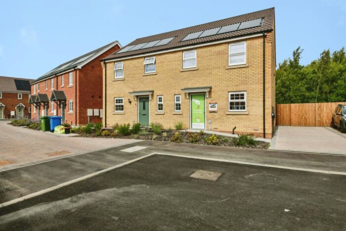 3 Bedroom Semi-Detached House For Sale In Curlew Road, Boston, PE21