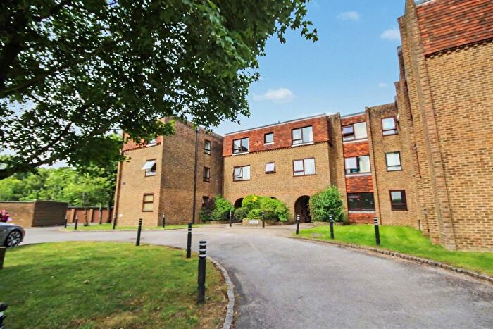 1 Bedroom Flat To Rent In Mulberry Court, Guildford, GU4