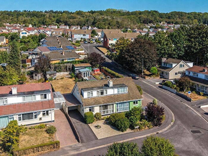 3 Bedroom Semi Detached House For Sale In Priests Way, Worle - Large Garden, BS22