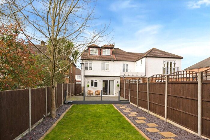 4 Bedroom Semi-Detached House To Rent In Cottimore Avenue, Walton-On-Thames, Surrey, KT12