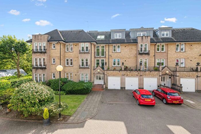 2 Bedroom Flat For Sale In Roseberry Court, Victoria Circus, G12
