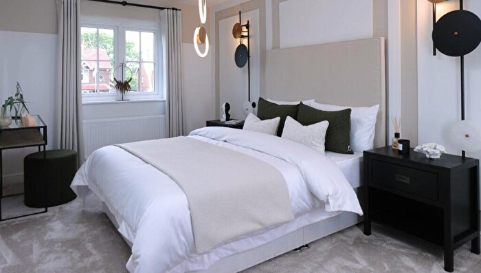 4 Bedroom Detached House For Sale In Liverpool Road South, Burscough, L40