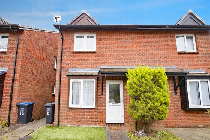 1 Bedroom Cluster House For Sale In Ploughmans End, Welwyn Garden City, AL7