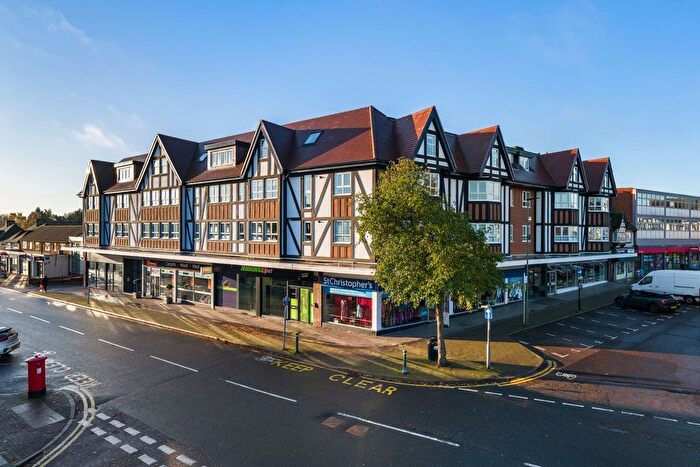 2 Bedroom Flat To Rent In Station Square, Petts Wood, Orpington, BR5