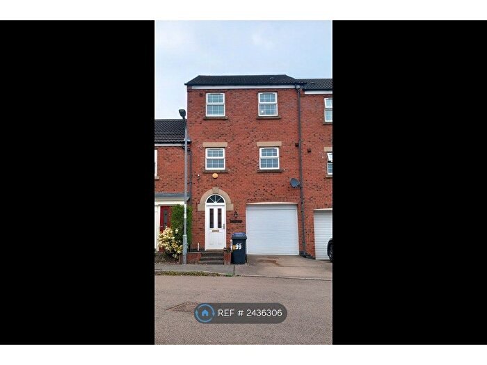 3 Bedroom Terraced House To Rent In Burdock Way, Desborough, Kettering, NN14