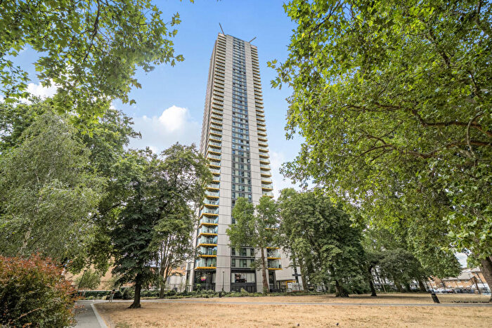 1 Bedroom Apartment For Sale In Churchyard Row, London, SE11