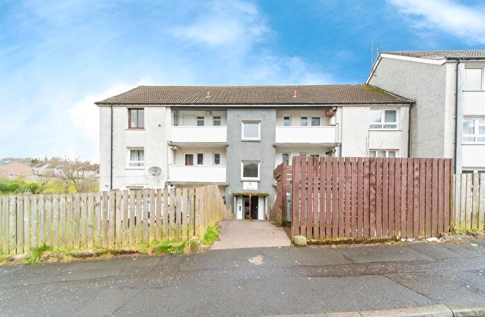 3 Bedroom Flat For Sale In Maple Drive, Johnstone, PA5