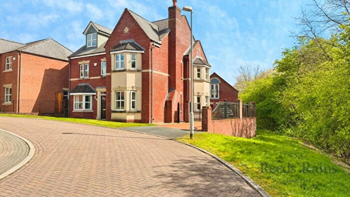 5 Bedroom Detached House For Sale In The Close, Walton-le-Dale, Preston, Lancashire, PR5
