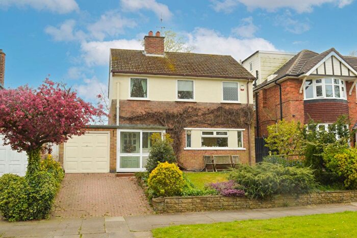 3 Bedroom Detached House For Sale In Sedgebrook Road, Evington, Leicester, LE5