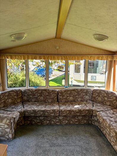 2 Bedroom Mobile/park Home For Sale In Higher Road, Longridge, PR3