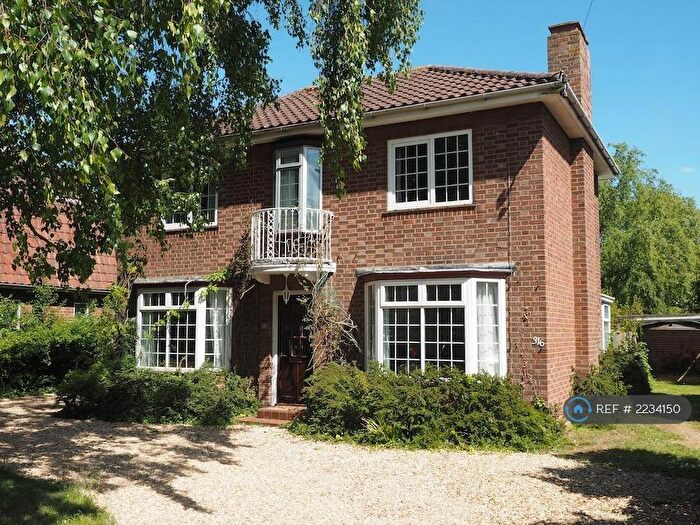 4 Bedroom Detached House To Rent In Histon Road, Cambridge, CB4