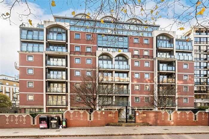 5 Bedroom Flat To Rent In Park Road, London, NW8