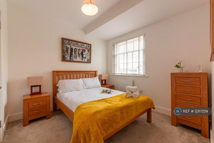 2 Bedroom Flat To Rent In Kings Road, Reading, RG1