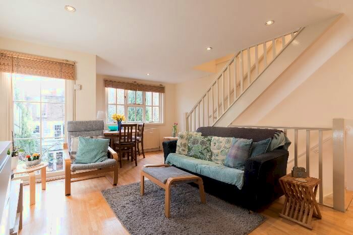 1 Bedroom Flat To Rent In Strand On The Green, London, W4