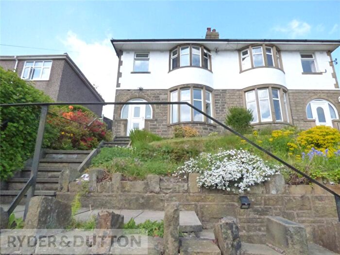 3 Bedroom Semi-Detached House To Rent In Bankside Lane, Bacup, Lancashire, OL13