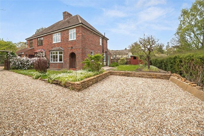 3 Bedroom Semi-Detached House For Sale In Wash Lane, Montacute, Somerset, TA15