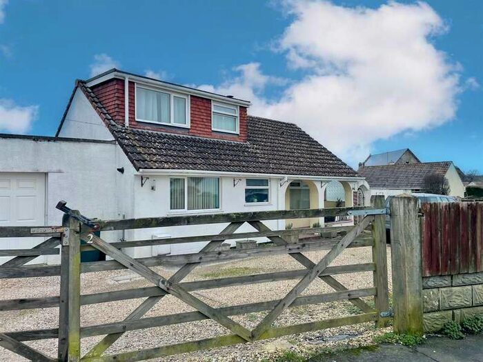 3 Bedroom Detached House For Sale In Dornafield Drive West, Ipplepen, Newton Abbot, TQ12