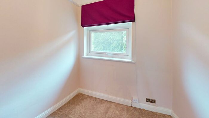 4 Bedroom Terraced House To Rent In Manship Road, Mitcham, CR4