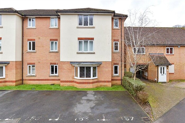 2 Bedroom Flat For Sale In Thomas Rider Way, Boughton Monchelsea, Maidstone, Kent, ME17