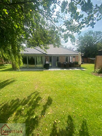 3 Bedroom Bungalow To Rent In Charters Lane, Long Sutton, Spalding, Lincolnshire, PE12