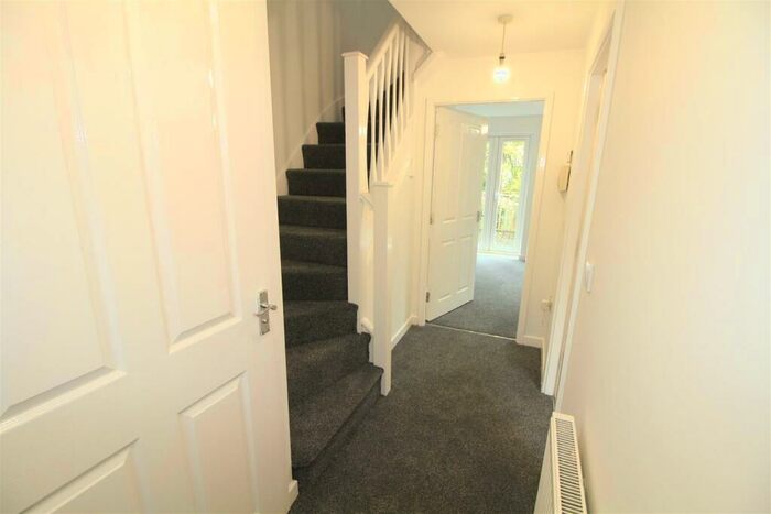3 Bedroom Terraced House To Rent In Smedley Close, Nottingham, NG8