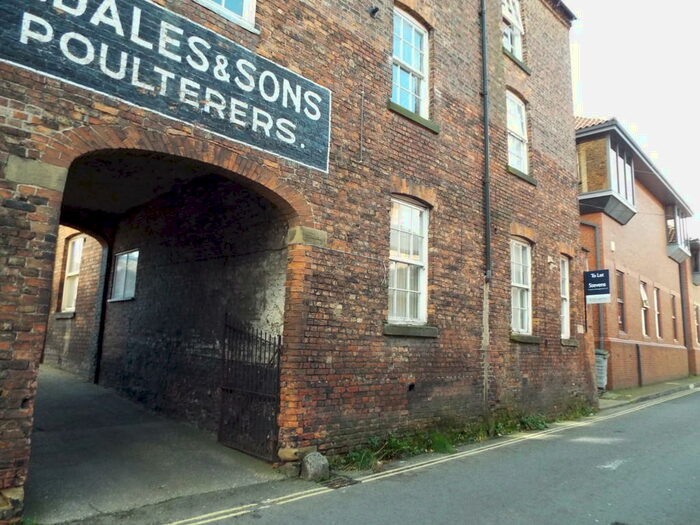 2 Bedroom Flat To Rent In Northgate, Louth, LN11