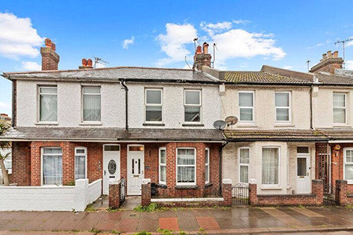 3 Bedroom Terraced House For Sale In Avondale Road, Eastbourne, BN22