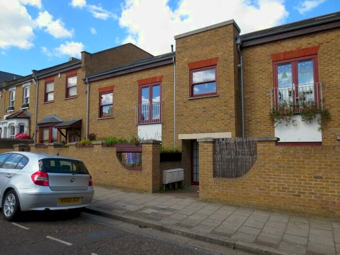 4 Bedroom Terraced House To Rent In Chelmer Road, Homerton, London, E9