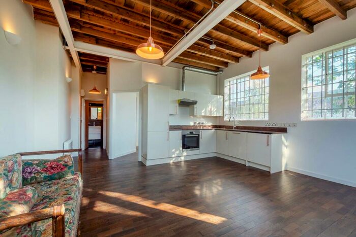 1 Bedroom Flat To Rent In Bert Road, Croydon, CR7