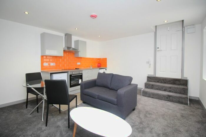 1 Bedroom Flat To Rent In Anlaby Road, Hull, HU1