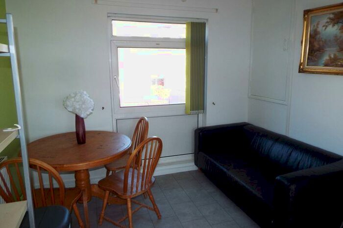 4 Bedroom Terraced House To Rent In Metchley Drive, Harborne, Birmingham, B17