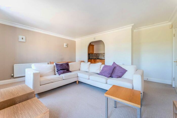 1 Bedroom Flat To Rent In Alderney Mews, Borough, London, SE1