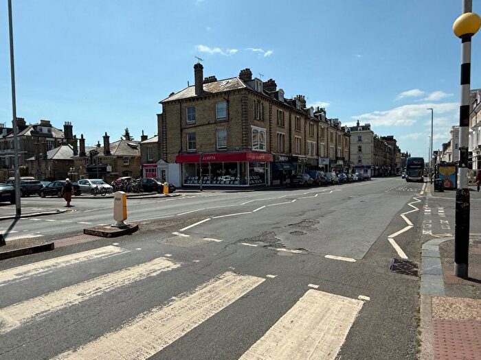 Studio To Rent In Church Road, Hove, Fl., BN3