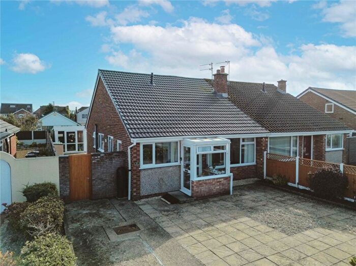 2 Bedroom Bungalow For Sale In Dorset Avenue, Southport, Merseyside, PR8