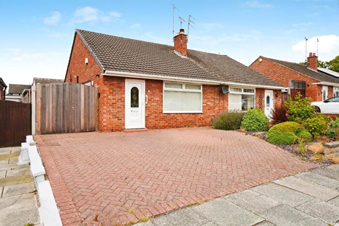 2 Bedroom Semi-Detached Bungalow For Sale In Sunningdale Drive, Bromborough, Wirral, CH63