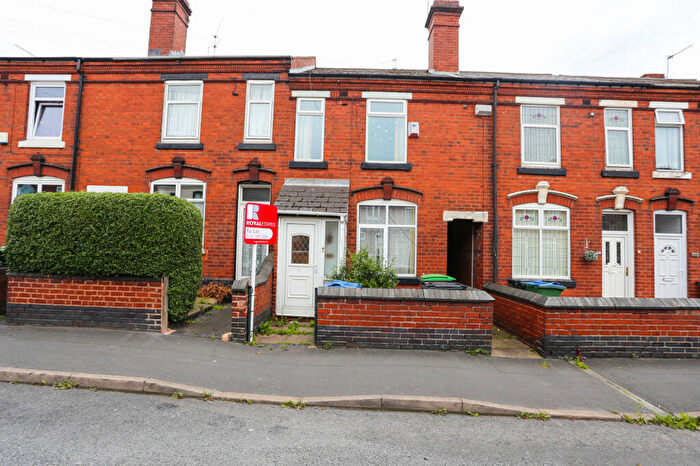 2 Bedroom Terraced House To Rent In Westbourne Road, West Bromwich, West Midlands, B70