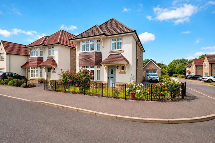 4 Bedroom Detached House For Sale In Rookabear Avenue, Roundswell, Barnstaple, Devon, EX31