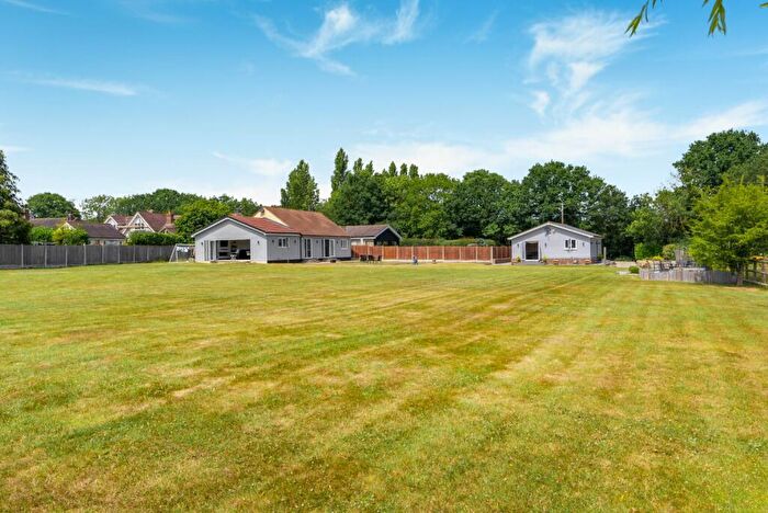 5 Bedroom Detached Bungalow For Sale In Lower Stock Road, West Hanningfield, Chelmsford, CM2