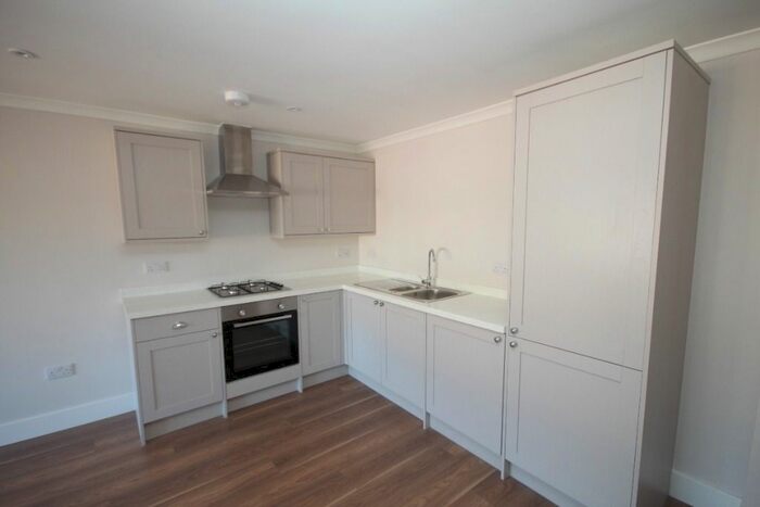 2 Bedroom Flat To Rent In Archway Parade, Marsh Road, Luton, LU3
