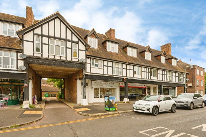1 Bedroom Flat To Rent In Eastgate, Banstead, SM7