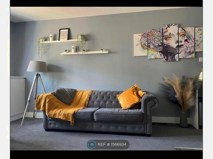 2 Bedroom Flat To Rent In Arthur Road, Southampton, SO15