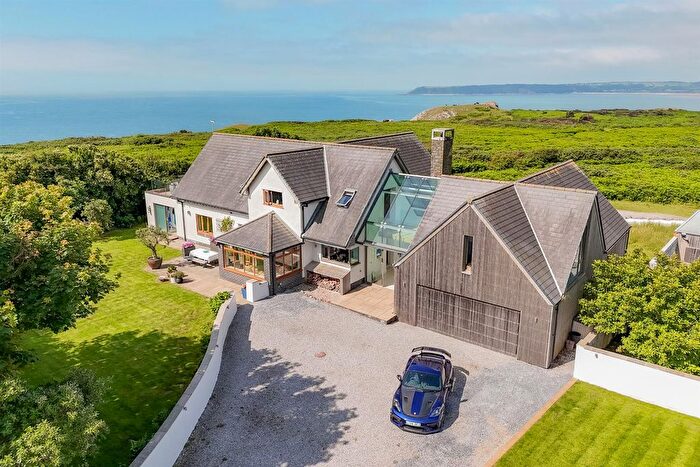 5 Bedroom Detached House For Sale In East Cliff, Pennard, Gower, SA3