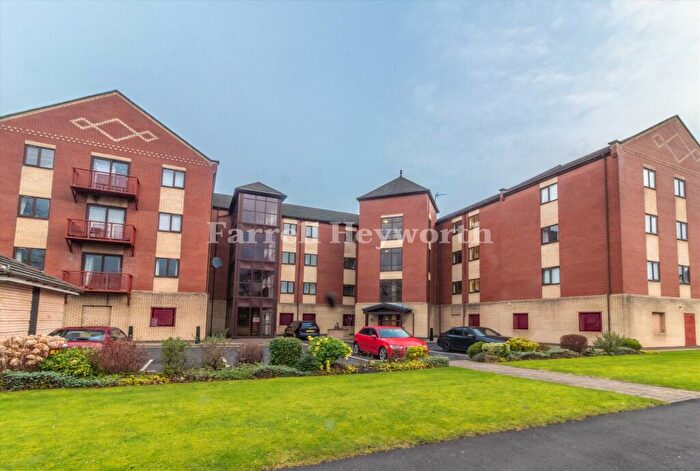 2 Bedroom Flat For Sale In Navigation Way, Ashton On Ribble, Preston, PR2