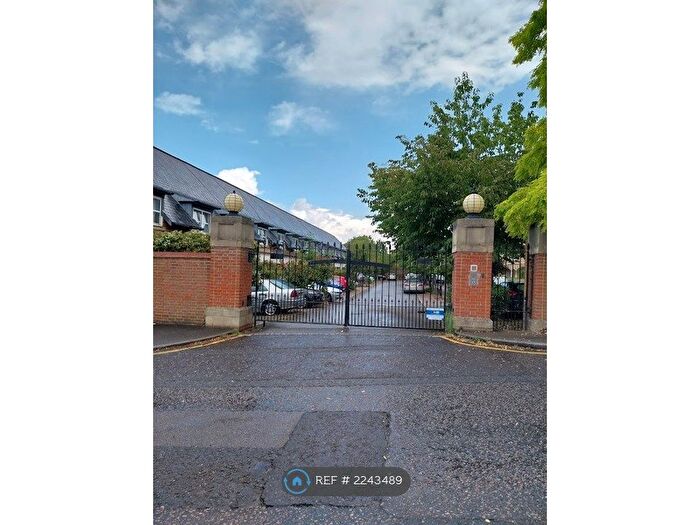 2 Bedroom Terraced House To Rent In Commissioners Court, Chatham, ME4