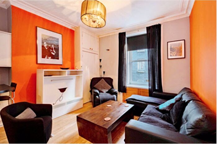 1 Bedroom Flat For Sale In Flat Fraser Street, Aberdeen, AB25