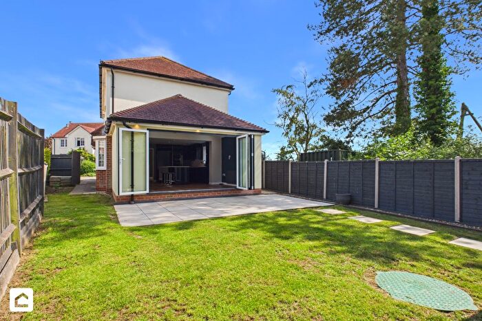 3 Bedroom Detached House For Sale In Poplar Road, Wittersham, Wittersham, Tenterden, Kent, TN30