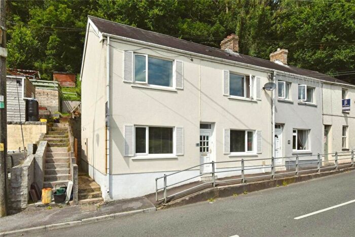 3 Bedroom End Of Terrace House For Sale In Trevaughan, Carmarthen, Carmarthenshire, SA31