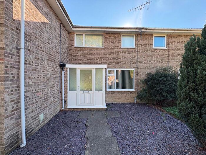 3 Bedroom House To Rent In Farnham Walk, West Hallam, DE7