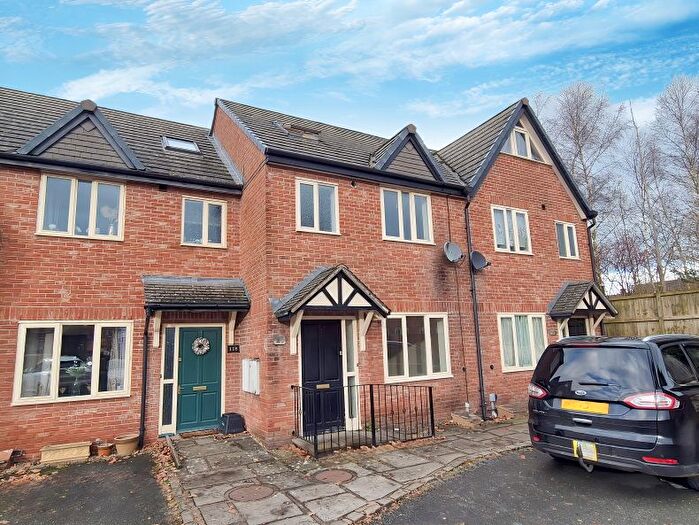 3 Bedroom Terraced House To Rent In Shrewsbury Road, Market Drayton, Shropshire, TF9