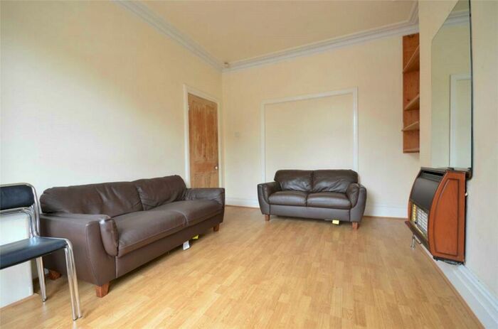 4 Bedroom Terraced House To Rent In Hall Road, Fallowfield, Manchester, M14